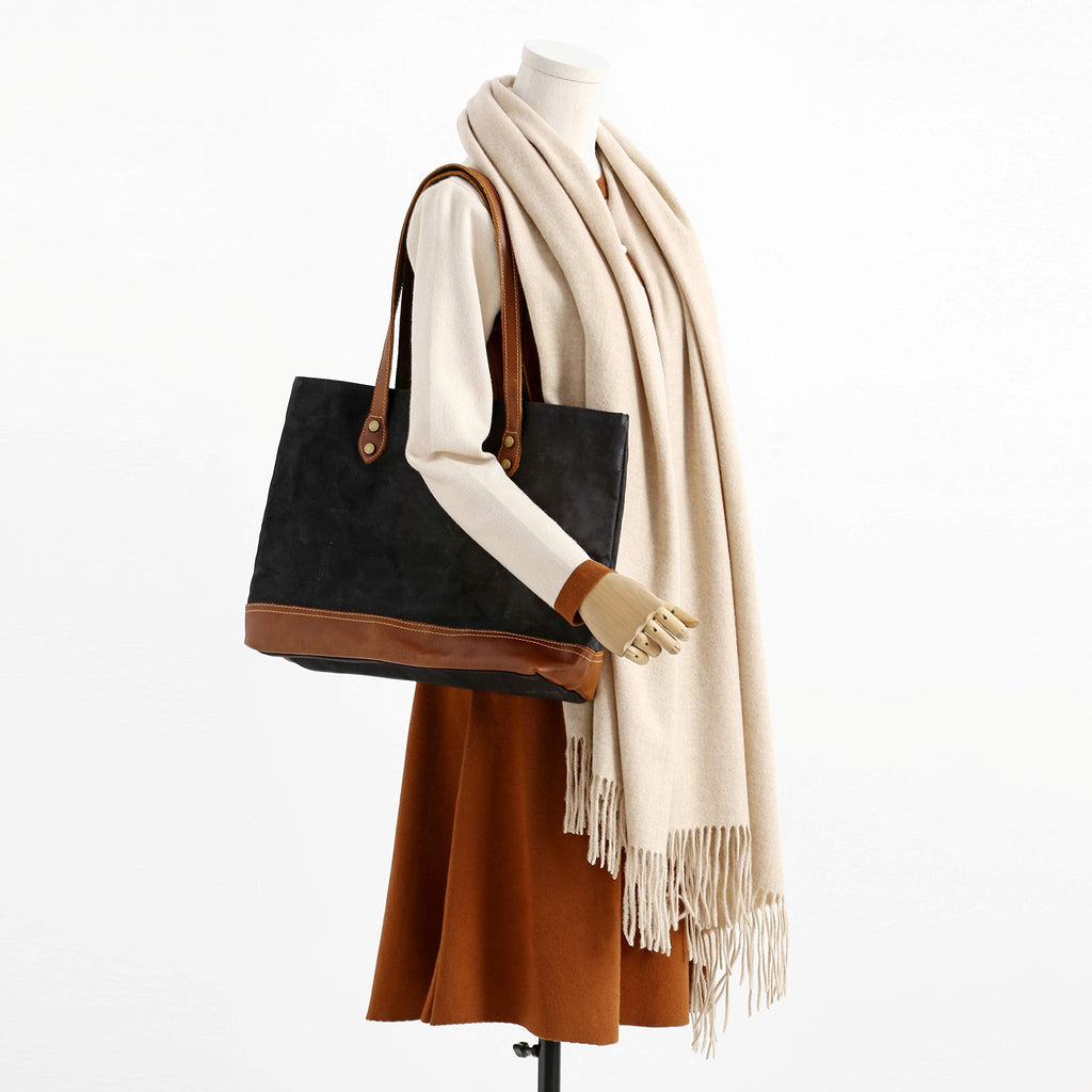 The Winter Blanket Scarf – Solid Colors
